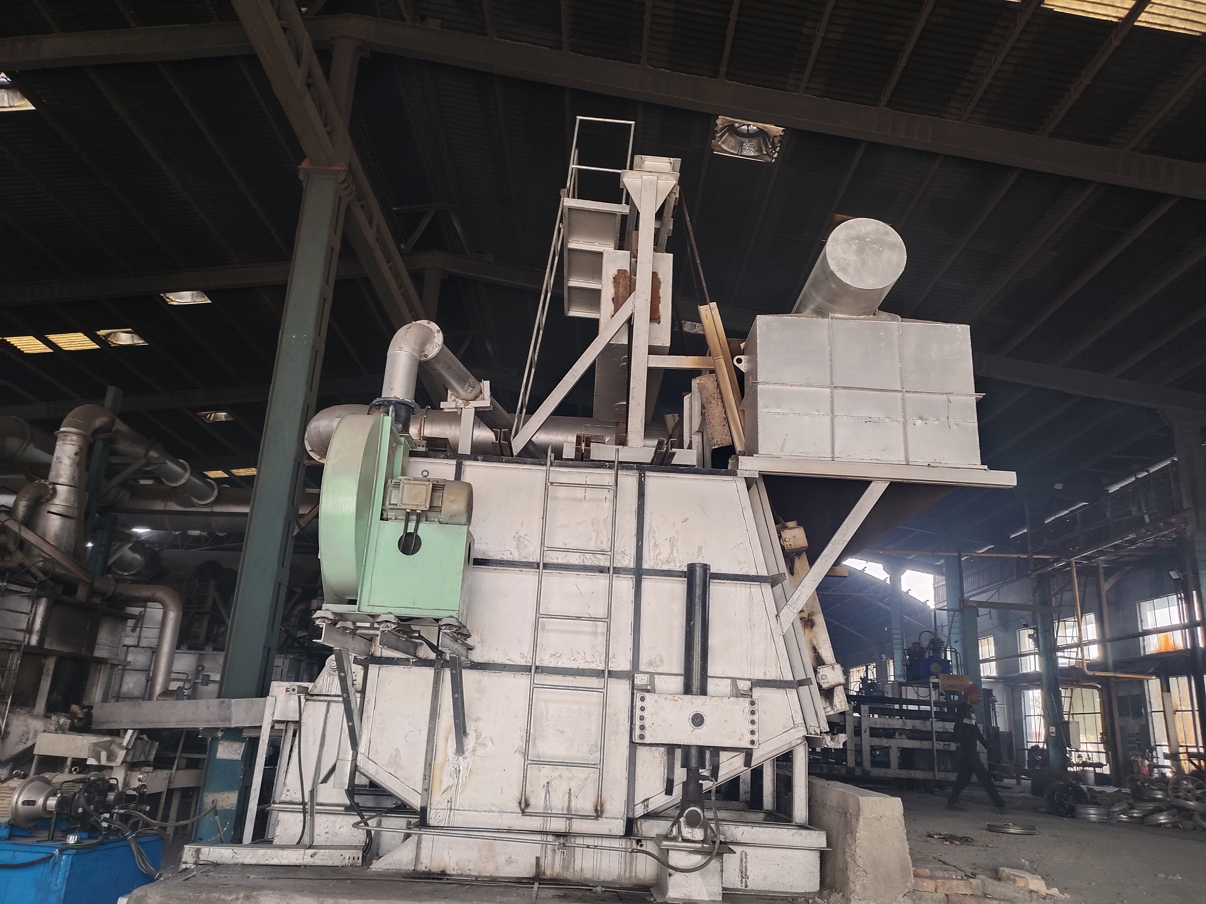 Aluminium Melting & Holding Skelner Furnace